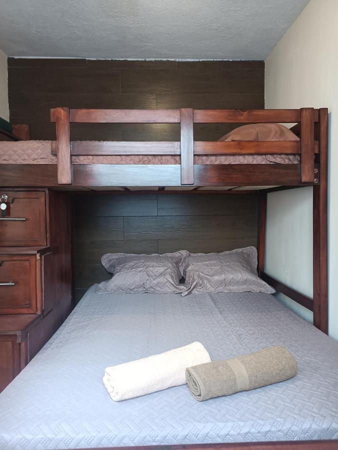 Budget Hostel Guatemala Экстерьер фото